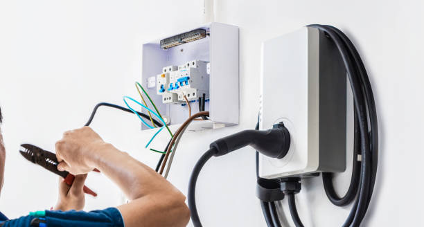 Best Local Electrician Companies  in Columbus, IN